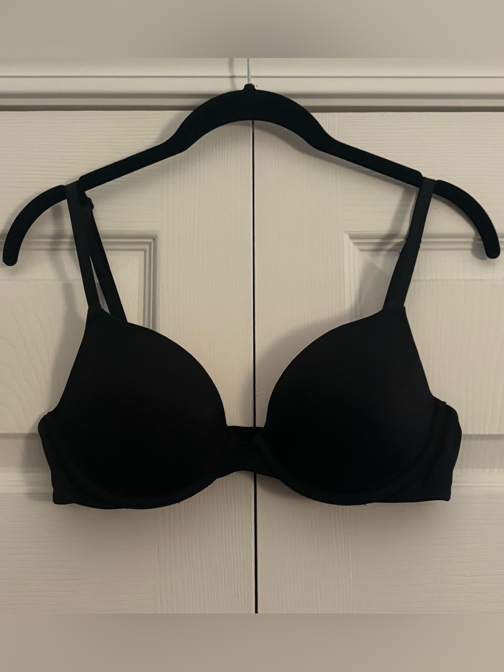 Victoria's Secret PINK Black T-Shirt Bra